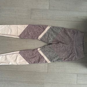 Alo Yoga Leggings